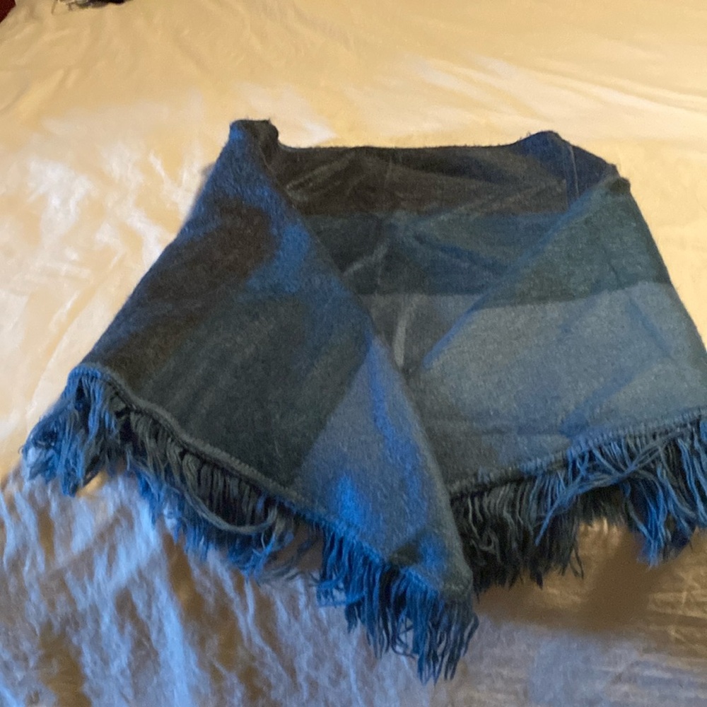 Keep your self warm this winter. Beautiful alpaca wool shawl